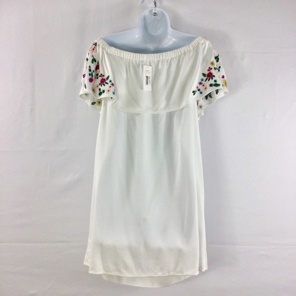 Sugar Lips Off The Shoulder Ruffle Floral Embroidered Dress - Picture 5 of 9